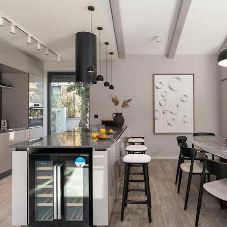 Holiday home Cozy In With Kitchen Porec
